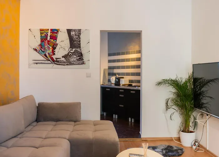 Prime Location - Breathtaking Architectural Views Apartment Bucharest