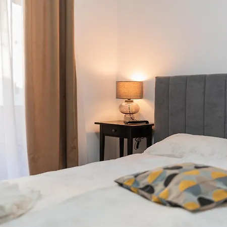 Prime Location - Breathtaking Architectural Views *