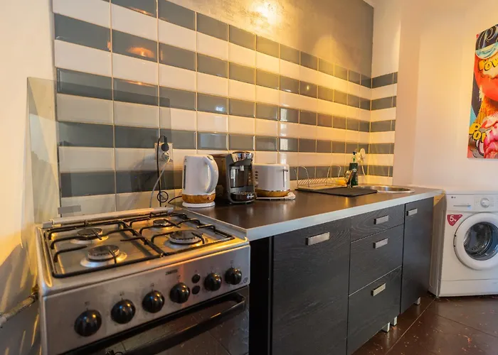 Apartment Prime Location - Breathtaking Architectural Views