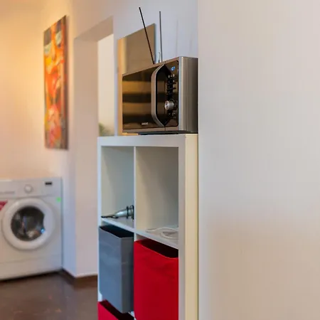 Prime Location - Breathtaking Architectural Views