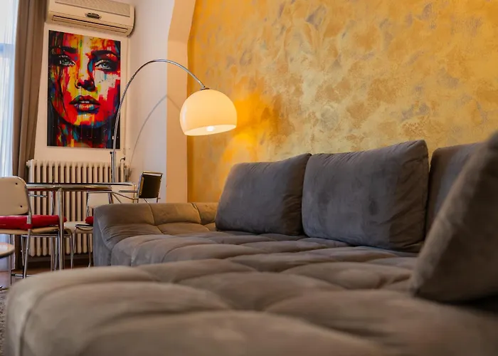 Prime Location - Breathtaking Architectural Views