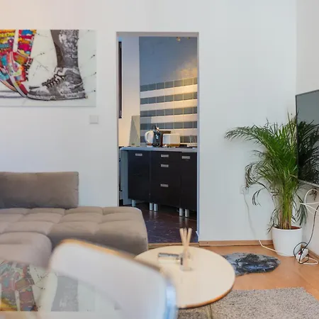 Prime Location - Breathtaking Architectural Views Διαμέρισμα *